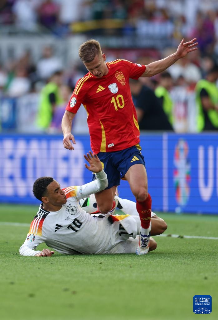 欧锦赛四强诞生，决赛争夺激烈展开的简单介绍