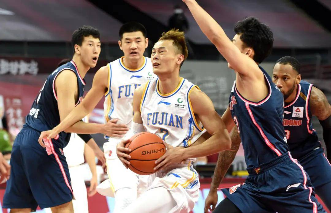 同城乐体育娱乐-福建队全力以赴，终于取得胜利颇为激动的简单介绍