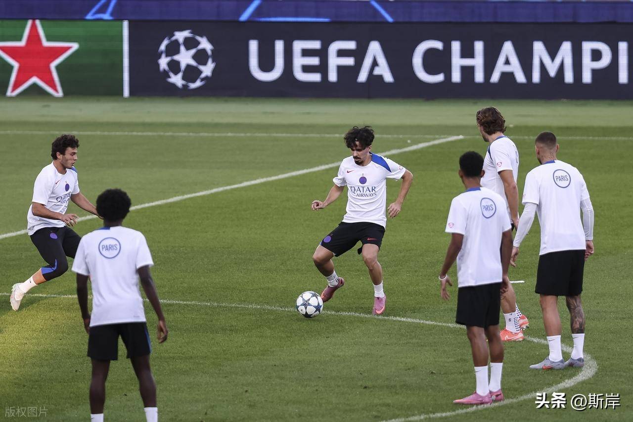 法甲劲旅巴黎圣日耳曼主场大胜拜仁慕尼黑的简单介绍